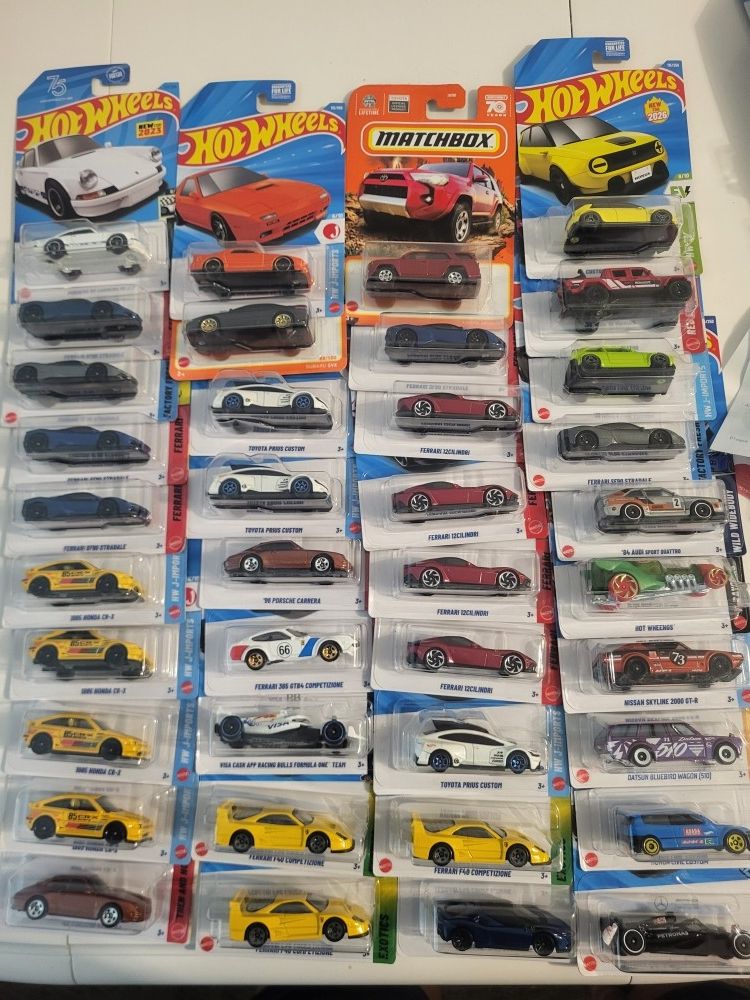 Hot Wheels Mainline Read Description