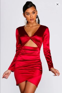 Windsor Red Satin Twist Front Cutout Mini Dress Long Sleeve Bodycon Medium