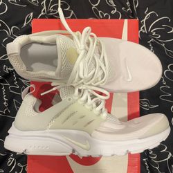Nike Presto (Gs) New Size 7 