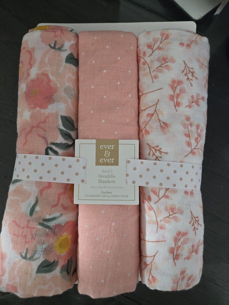 Swaddle Blankets