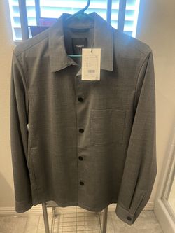 Theory Men’s long sleeve button Up Small NWT
