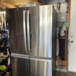 GE Profile Refrigerator 