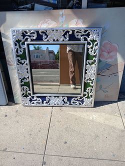 decorative wall mirror