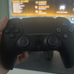 Midnight black ps5 controller (look at description)