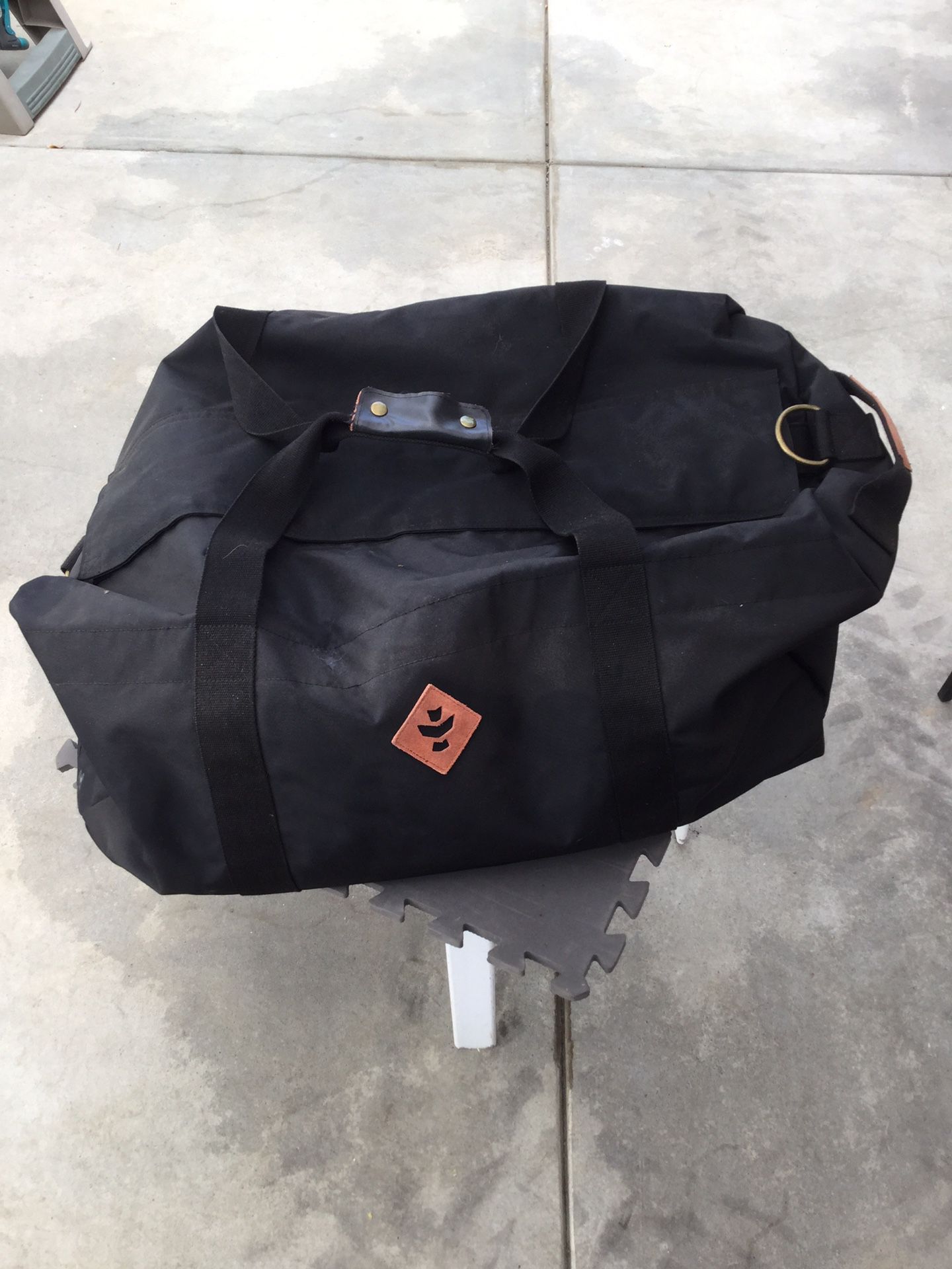 Large duffel/travel bag