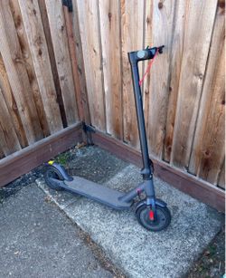 Hover Electric Scooter - No Charger