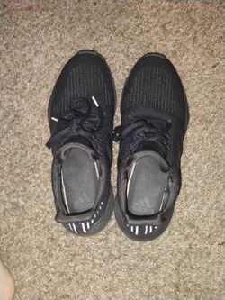 Swift Run 1.0 Shoes women's