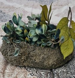 Artificial Plants on Lava Rock Decoration