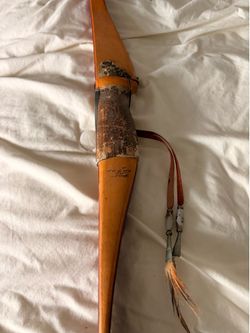 Vintage Bear Archery Company Fred Kodiak 64 Inch 46 Glass Recurve Bow