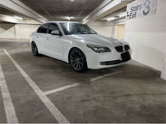 2010 BMW 528i