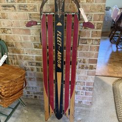 Fleet Arrow Vintage Sled