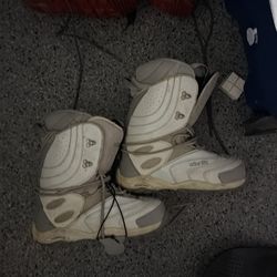Atlantis snowboard boots