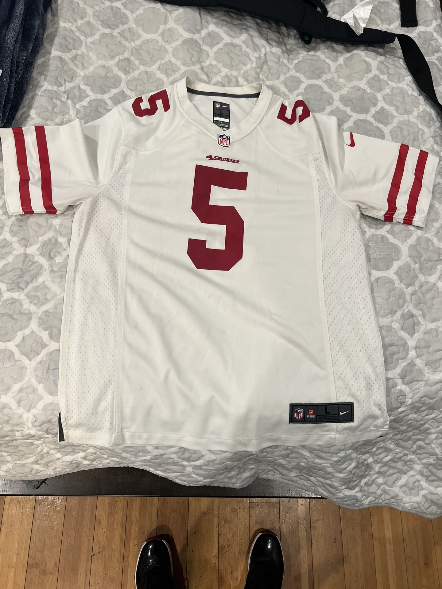 49er jersey (Size: Large)
