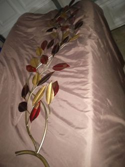 Wall metal ornament