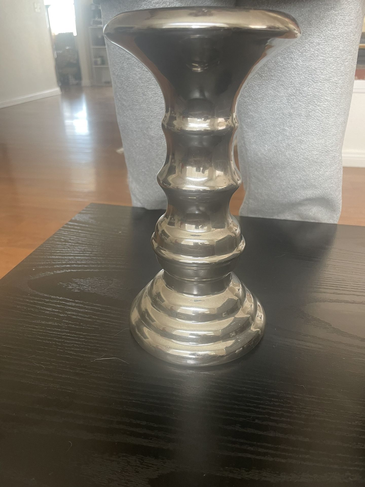 Gold Canyon Pillar Candle Stand