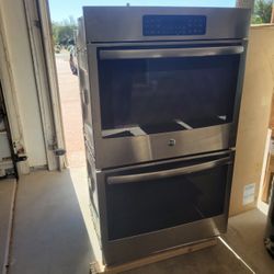 Built-In Double Wall Oven 