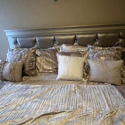 king size bed set with matching dressers 