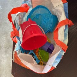 Free Beach/ Sand Toy