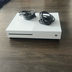 Xbox 1 Without Controllers 