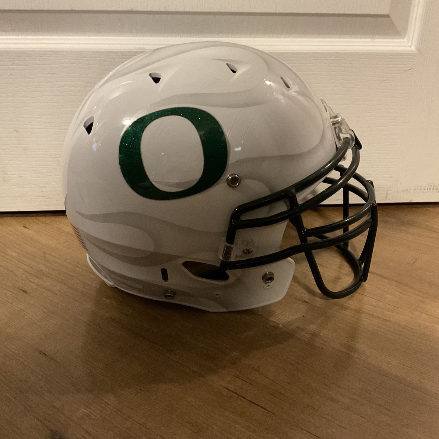 battle helm or football helmet Youth football helmets vs Varsity football helmets... what's actually  different?, They might look the same. The protection isn't., Virginia Tech  rates Youth and Varsity helmets separately for a