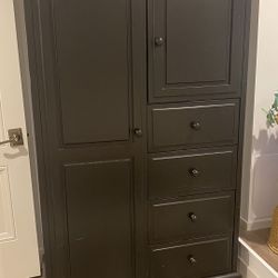 Move Out Sale: 6' x 4' Armoire / Almirah