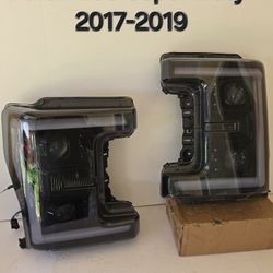 Ford F250 Super Duty 2017-2019 Headlights 