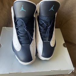 Air Jordan Retro 13 obsidian  size 12