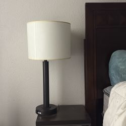 Matching Lamp And Table Set (2tables And 2 Lamps)