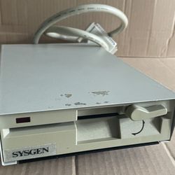 SYSGEN  FCC ID:HJ424C 525 Disk  SERIAL NO 43-21304