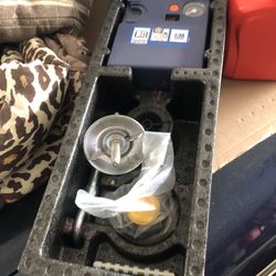 GM Factory Tire Inflating Kit