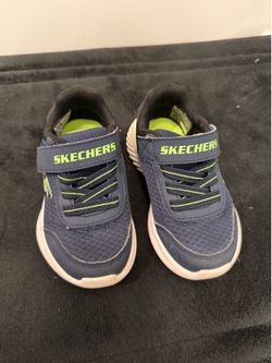 Sketchers ,Little kid Boys  Bounder trekzic Sneakers, Size US:7 UK:6 EUR:23 CM:13 BRA:23