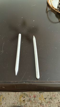 Apple Pencil Lot of 2