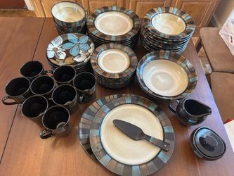51 piece Pfaltzgraff Cayman dinning set