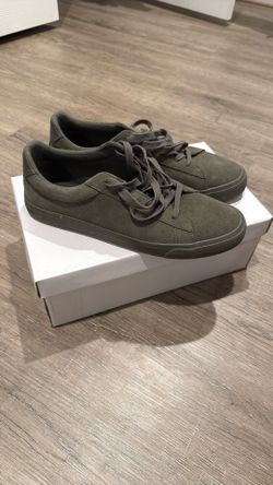 Express Size 10 Men’s Sneakers