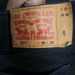 Men's Levi jeans