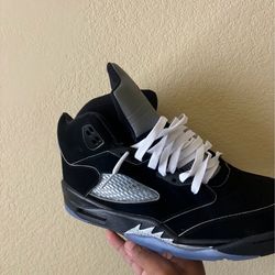 Jordan 5 Metallic