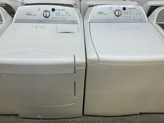 Whirlpool set washer and dryer gas 550 each