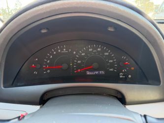 Toyota Camry 2009 titulo limpio