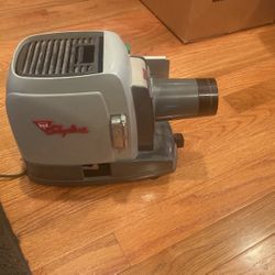 Vtg SVE Skyline Automatic Slide Projector Model 85 Working 