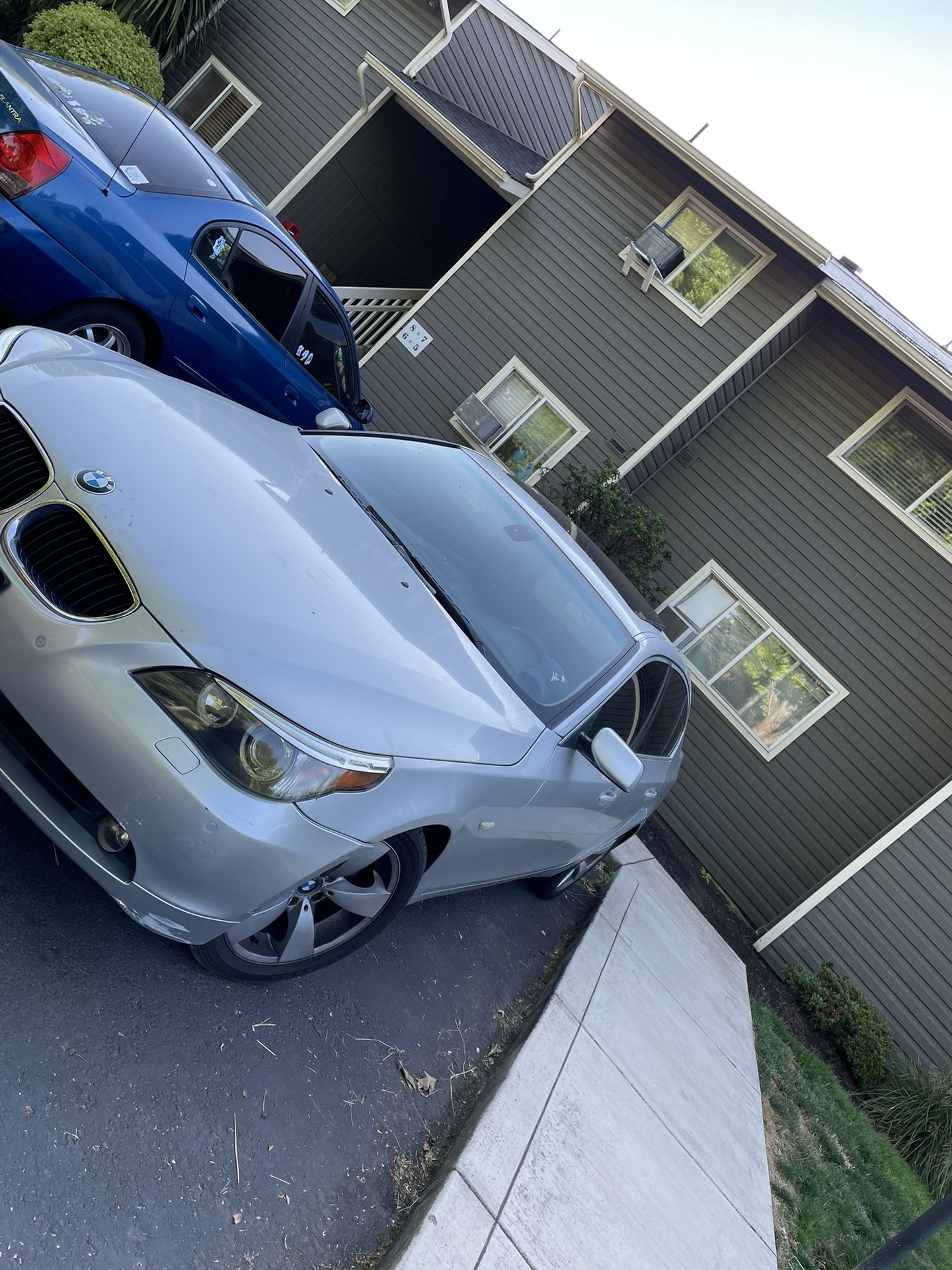 2004 BMW 530i