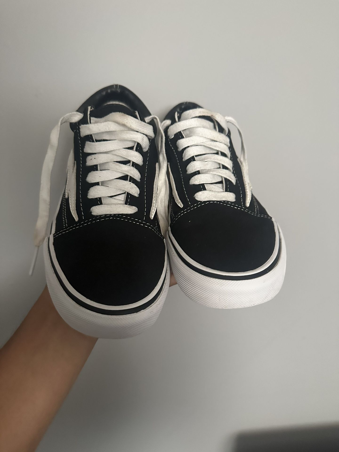 *Best offer*Men’s revenge storm size 5