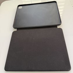 Otterbox Case for iPad Pro 13-inch – Magnetic Folio / Smart Cover (Black)