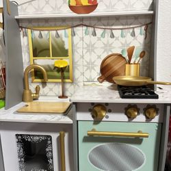 Kidkraft Play Kitchen