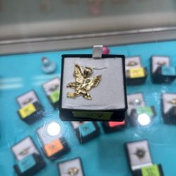 14kt 3.6 Grams Eagle Pendant