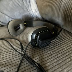 Astro A10s
