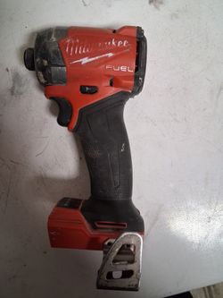 Milwaukee drill