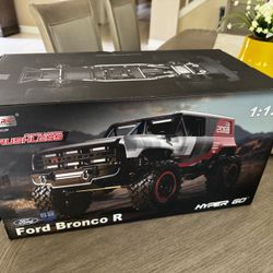 MJX H12P 1/12 RC Crawler - Licensed F-O-R-D Bronco Baja 1000 Edition