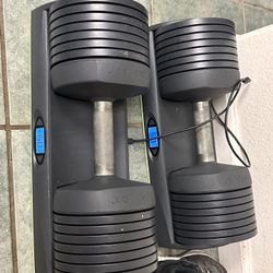 Smart Bluetooth 5-50lb Dumbbell Set (as Is) 
