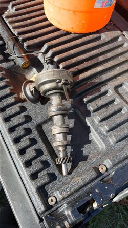 1965 FoMoCo distributor