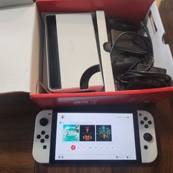 Nintendo Switch OLED Bundle